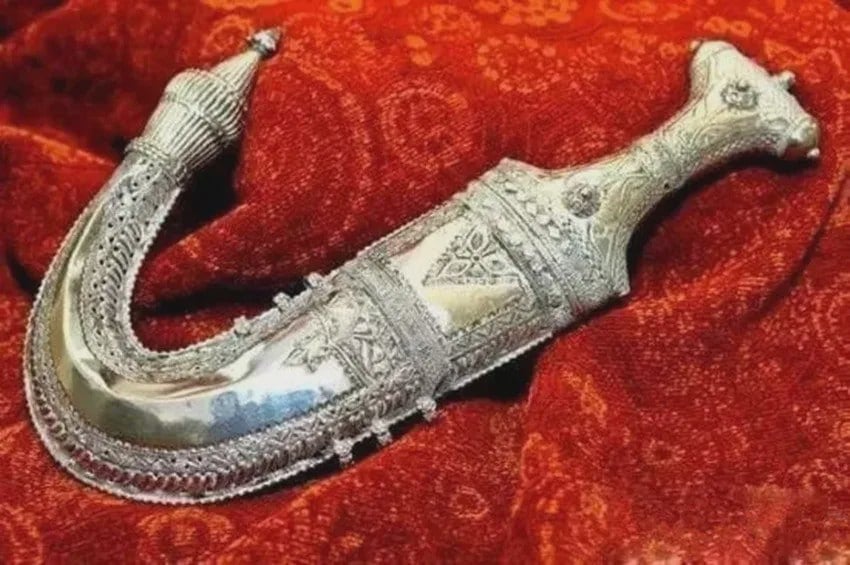 2020_0501_ba5069eaj00q9mr7x003mc000nm00fpc